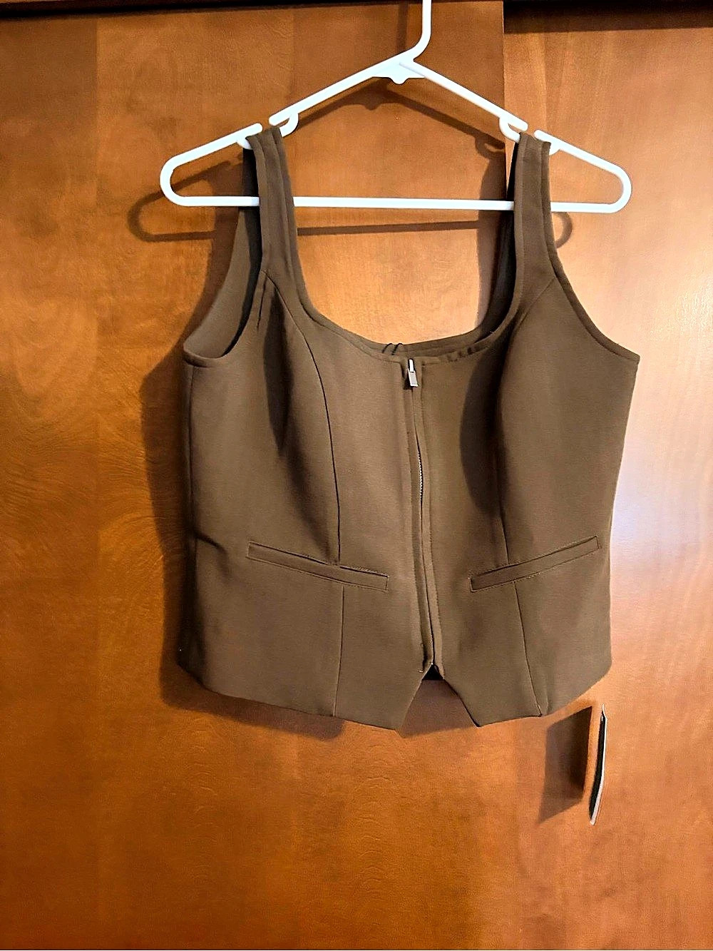 Nasty Gal Zip Front Sleeveless Tailored Top Brown Size Medium NWT
